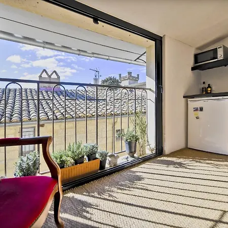 펜션 Townhouse With Loggia & Views