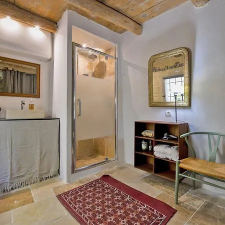 Townhouse With Loggia & Views