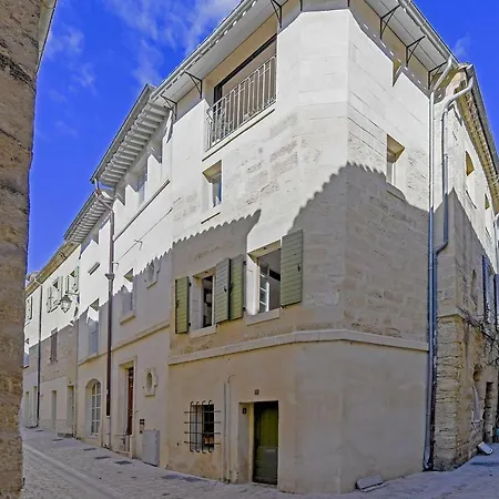 Townhouse With Loggia & Views